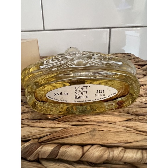 Vanda Soft Soft Bath Oil 5.5 fl oz‎ Vintage Brand New In Box - Picture 4 of 6